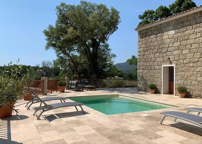 Maison Typique De Campagne Au Coeur De La Nature . Ferienhaus *